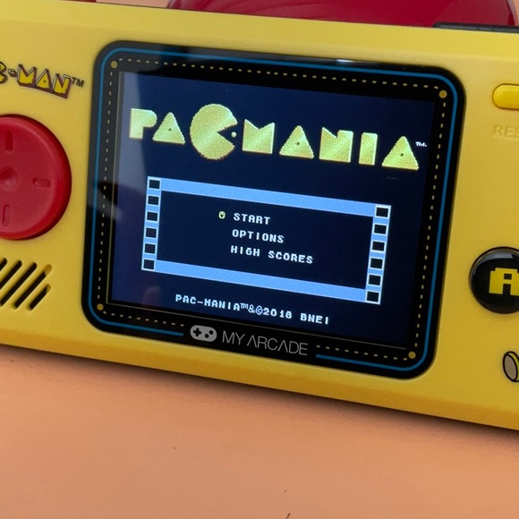 Yellow Pac-Man Handheld Game Console - Picture 4 of 12